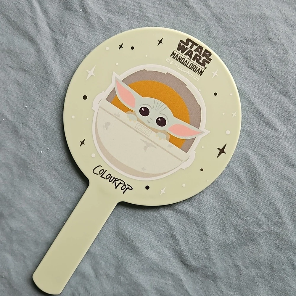 STAR WAR MANDALRIAN MIRROR